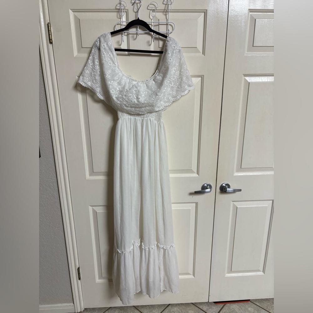 VTG 60s 70s 100% Cotton White Eyelet Off the Shoulder Prairie Style Maxi Dress